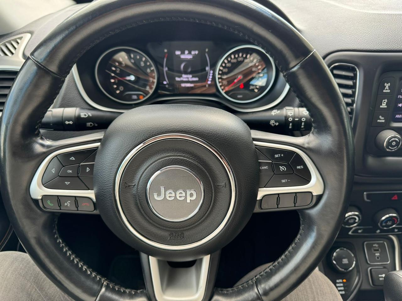 2018 Jeep Compass SPORT 4x4 /ACCIDENT FREE/ONE OWNER - Photo #12