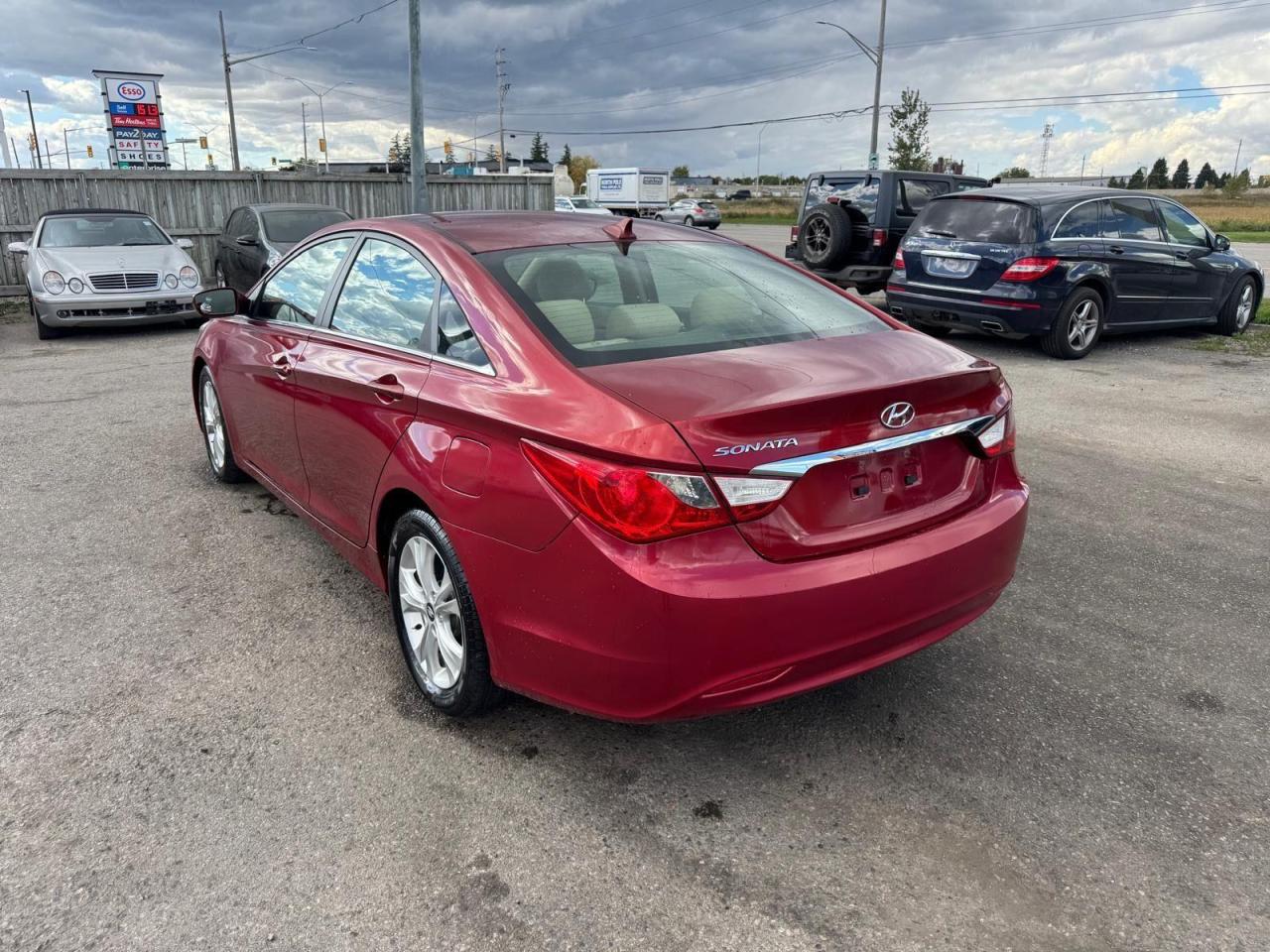 2011 Hyundai Sonata GLS, NO ACCIDENTS, ONLY 136KMS, CERTIFIED - Photo #3