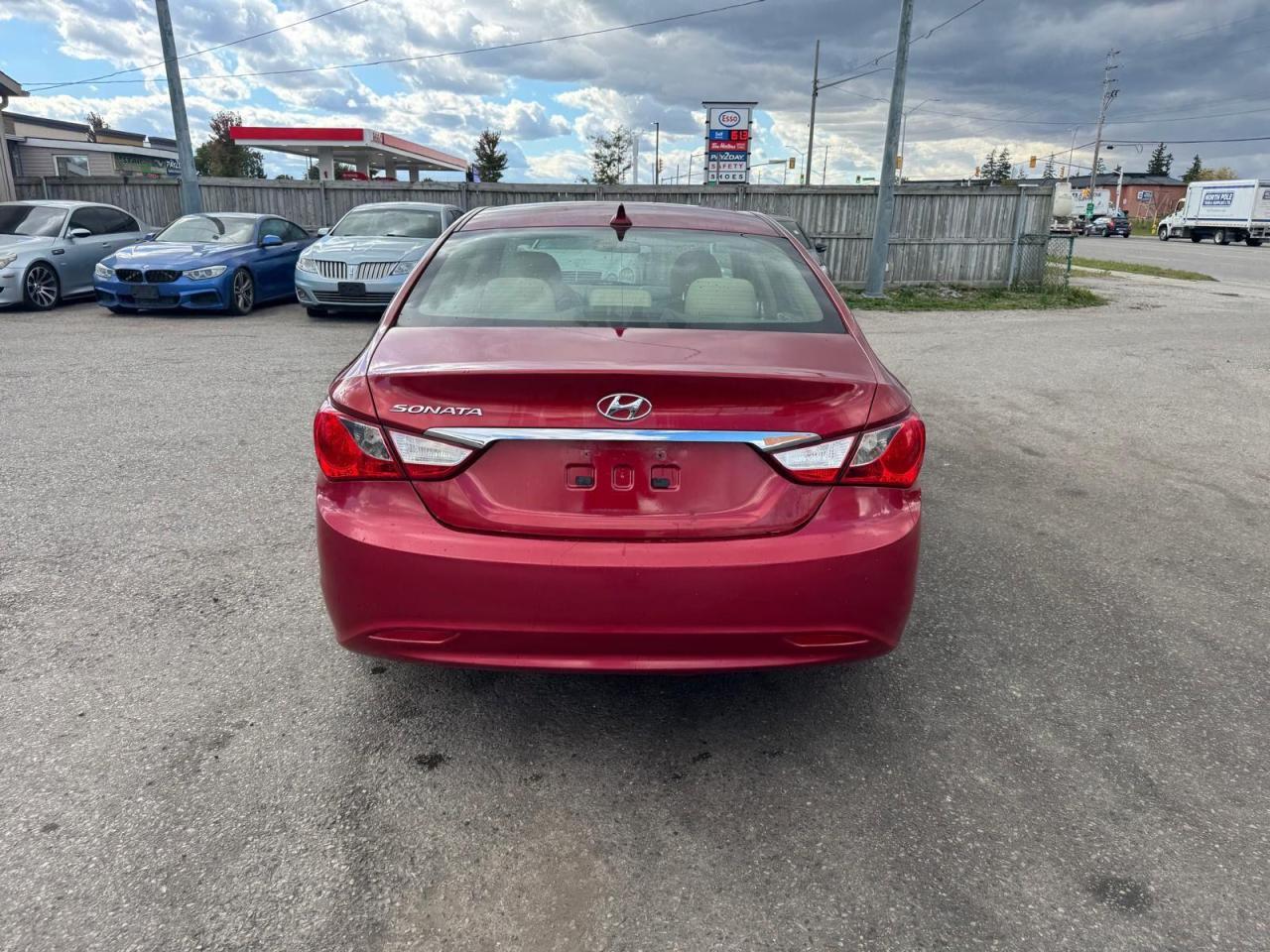 2011 Hyundai Sonata GLS, NO ACCIDENTS, ONLY 136KMS, CERTIFIED - Photo #4