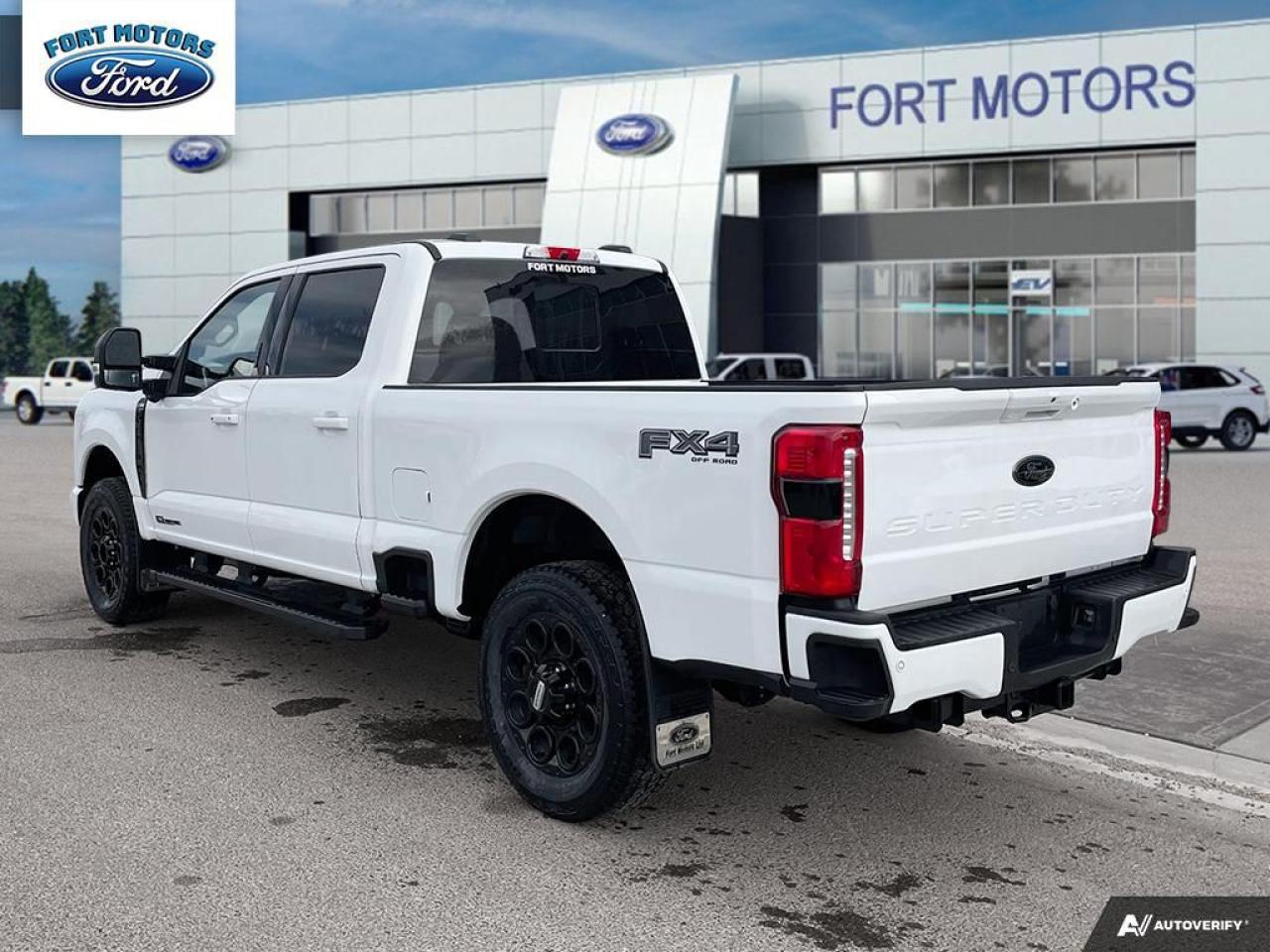 2024 Ford SUPER DUTY F-350 SRW F-350® XLT Photo3