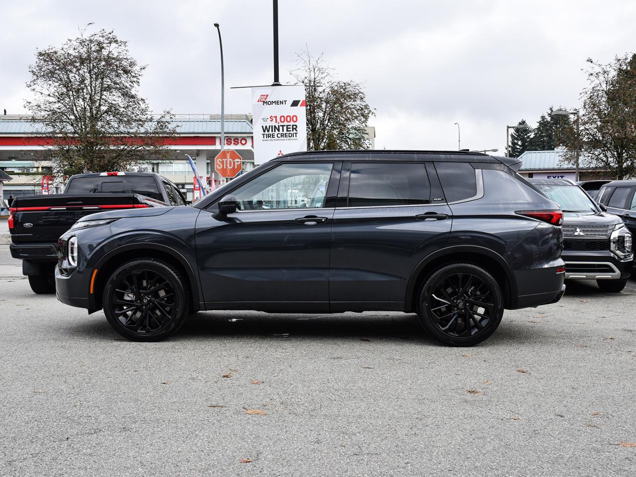 New 2024 Mitsubishi Outlander Noir - Head Up Display, Power Liftgate, Sunroof for sale in Coquitlam, BC