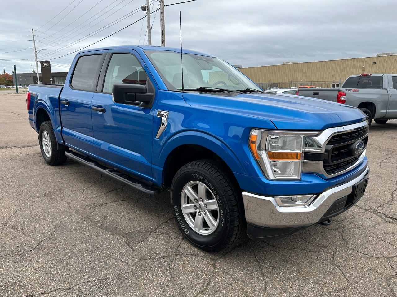 2021 Ford F-150 F150 XLT Photo2