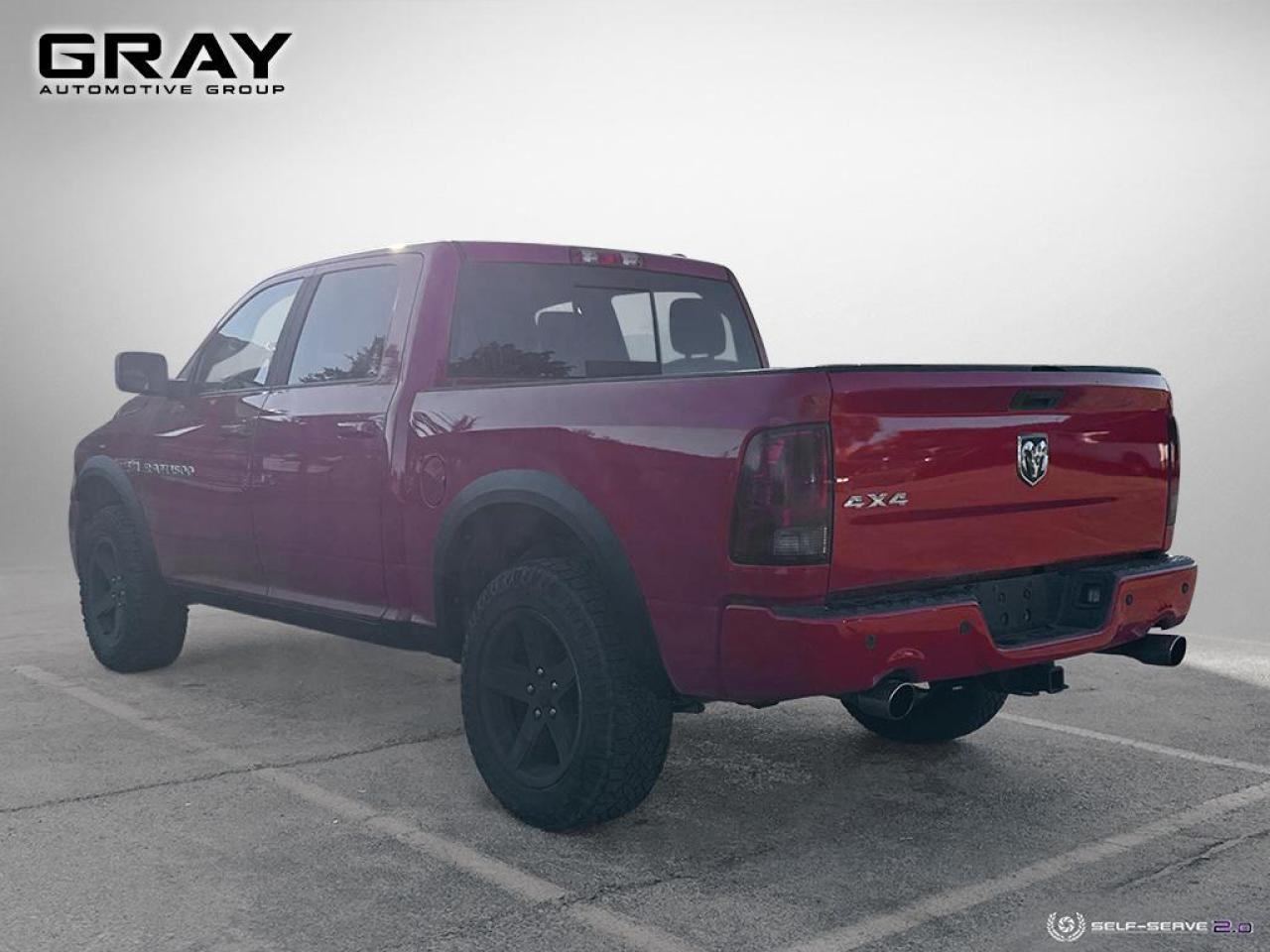 2012 RAM 1500 Sport/Loaded/5.7L V8/4x4 Photo2