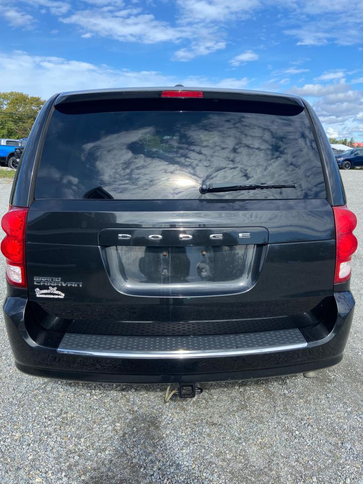 2017 Dodge Grand Caravan CANADA VALUE PACKAGE Photo6
