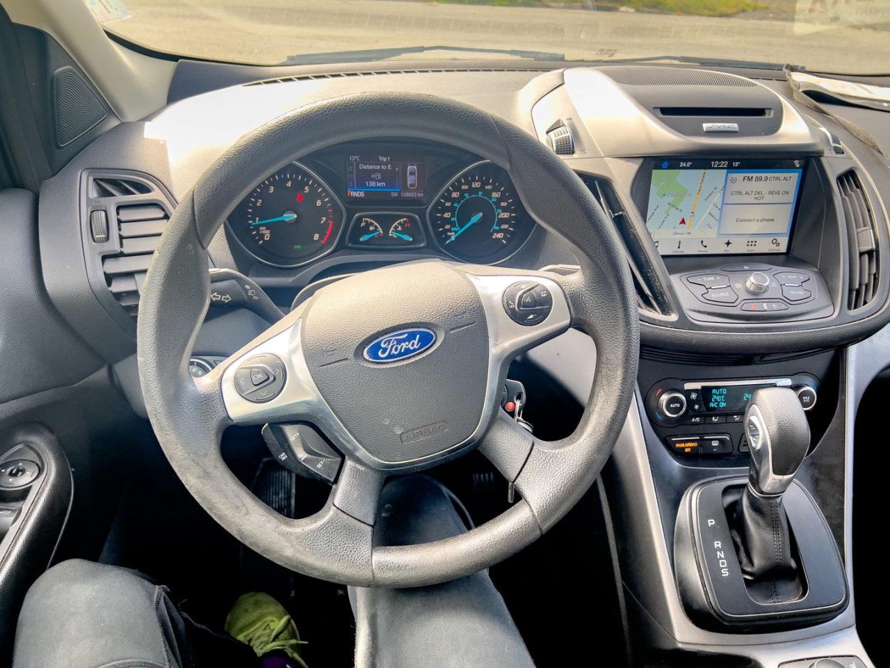 2016 Ford Escape SE - 4WD Easy Financing, Fast Approvals - Photo #13