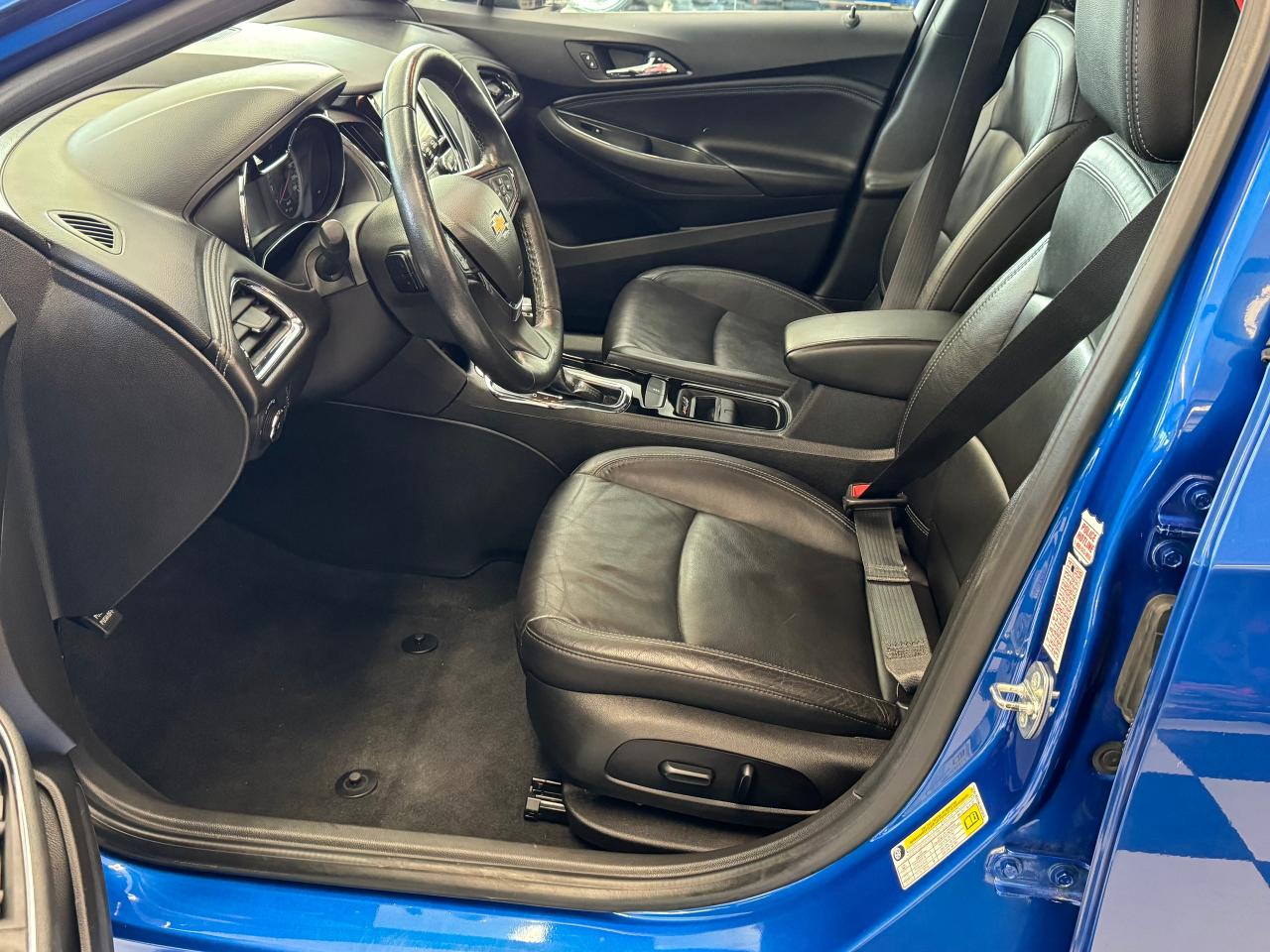 2018 Chevrolet Cruze Premier+Leather+New Tires+Brakes+CLEAN CARFAX - Photo #19