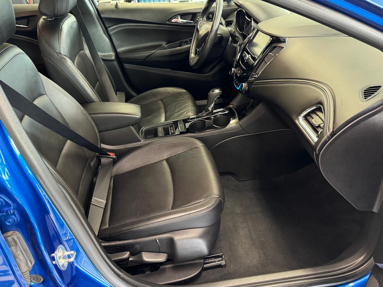 2018 Chevrolet Cruze Premier+Leather+New Tires+Brakes+CLEAN CARFAX - Photo #22