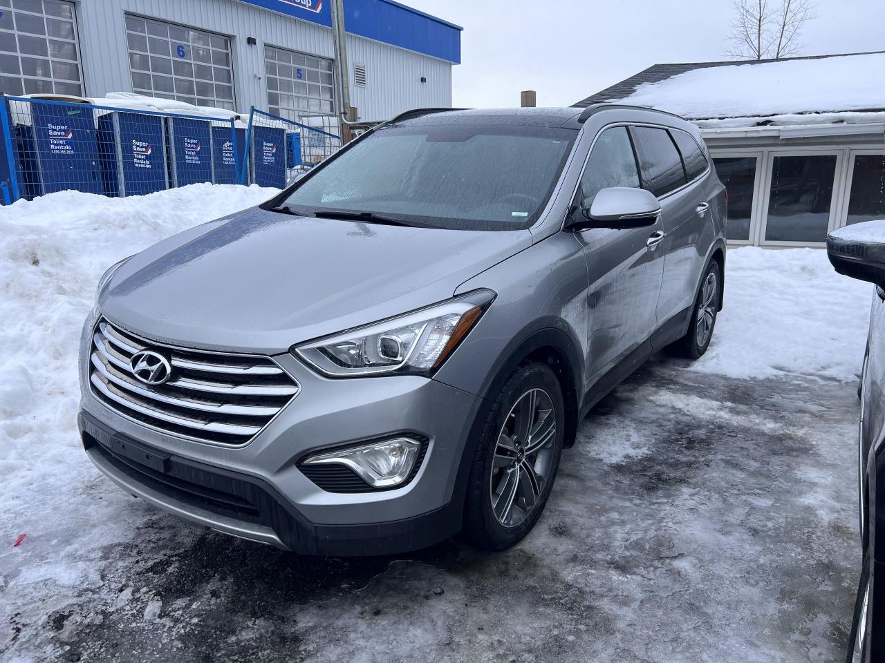 Used 2015 Hyundai Santa Fe GLS for sale in Ottawa, ON