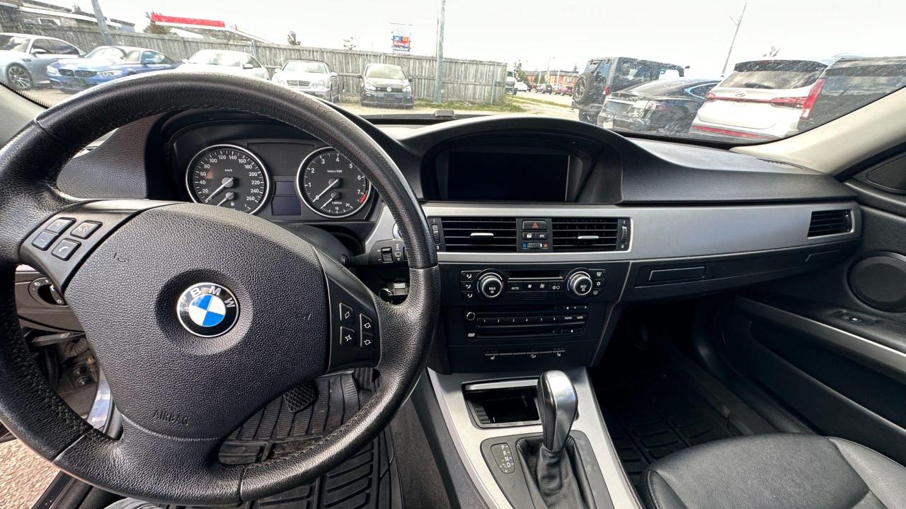 2008 BMW 3 Series 328XI, AUTO, NEEDS BRAKE WORK, AS IS SPECIAL - Photo #15