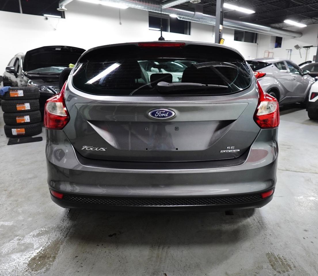 2013 Ford Focus SE MODEL, WELL MAINTAIN,NO ACCIDENT, HB - Photo #5