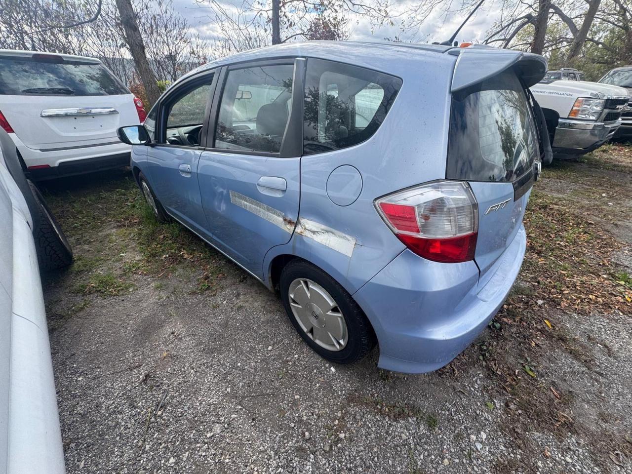 2010 Honda Fit 4 CYL, MANUAL, NEEDS CLUTCH, AS IS SPECIAL - Photo #3