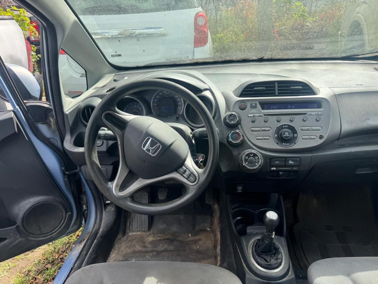 2010 Honda Fit 4 CYL, MANUAL, NEEDS CLUTCH, AS IS SPECIAL - Photo #10