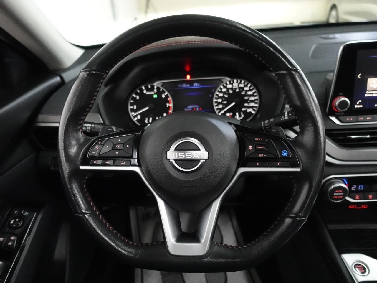 2023 Nissan Altima SR | AWD | Leather | Sunroof | ACC | BSM | CarPlay