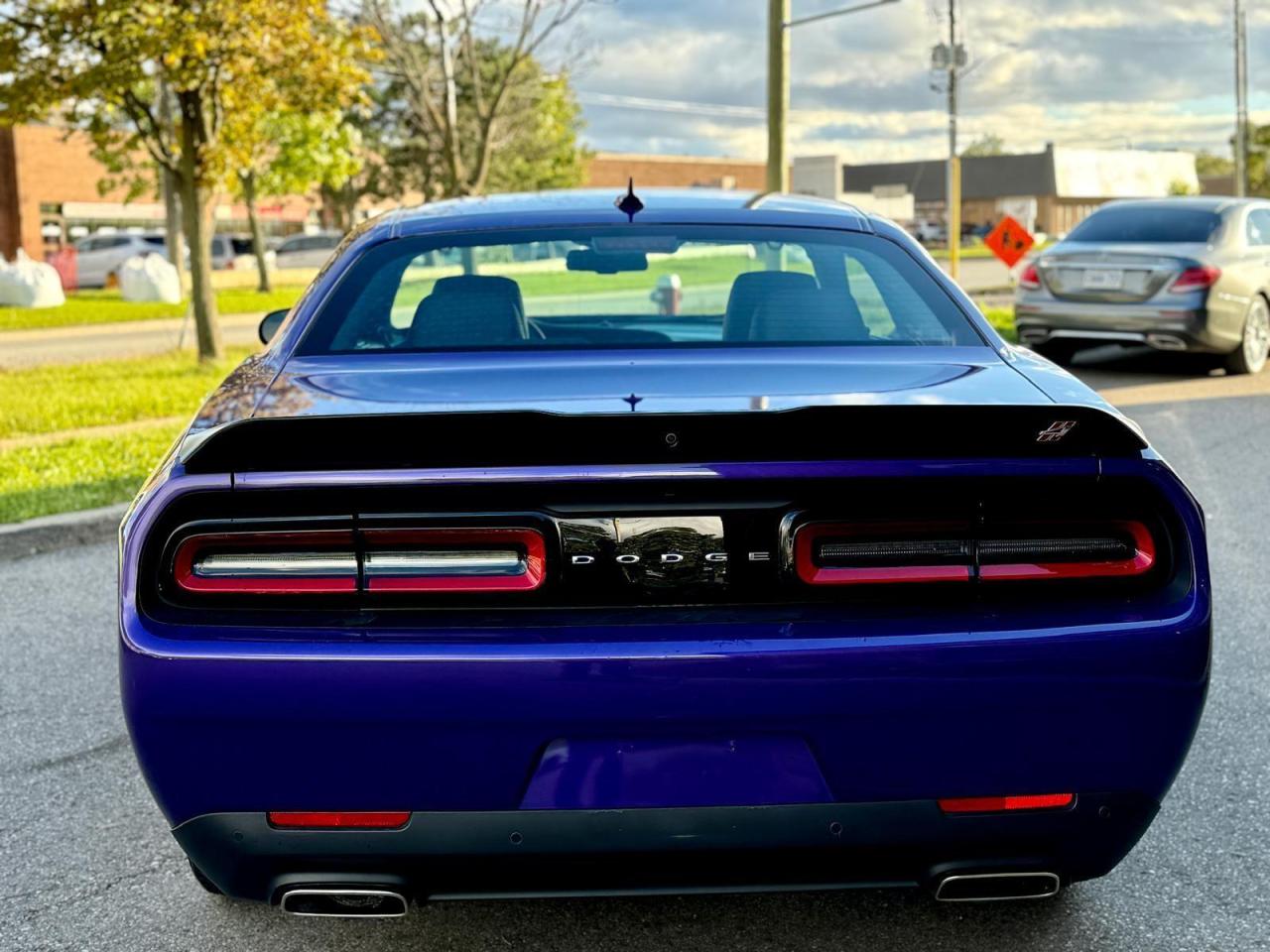 2023 Dodge Challenger  Photo4