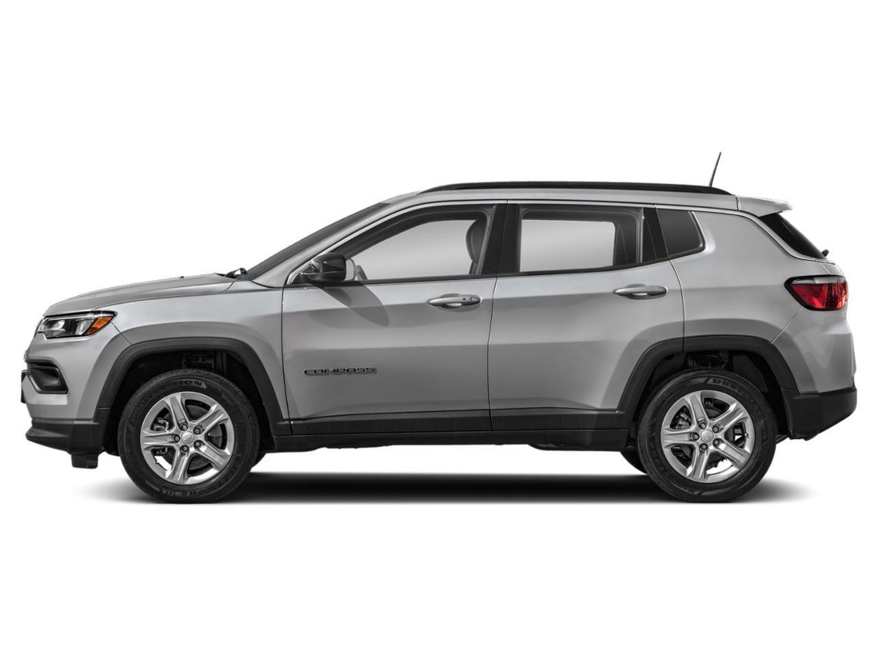 2025 Jeep Compass NORTH Photo3