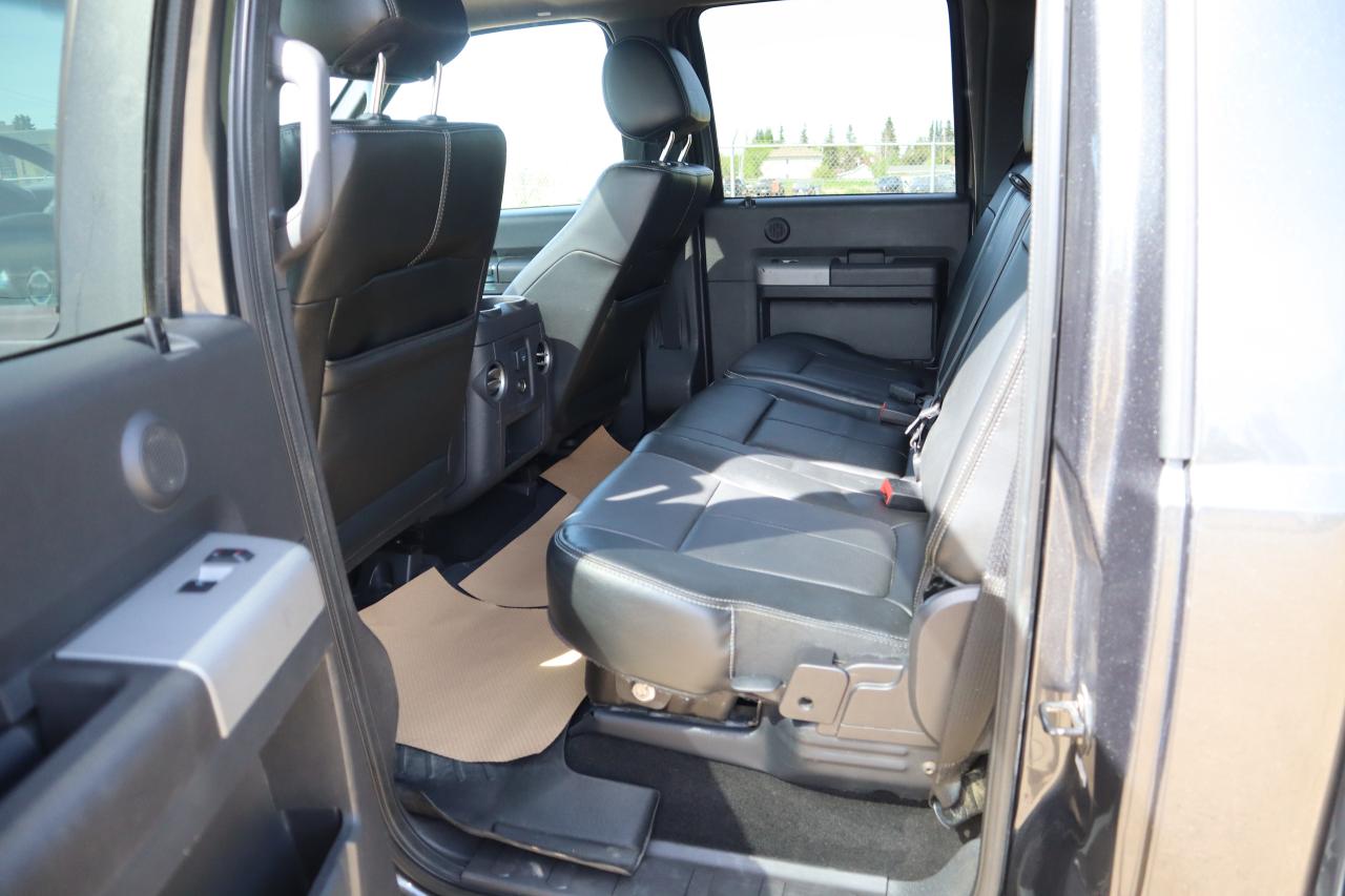2016 Ford F-350 Super Duty SRW Lariat Photo5