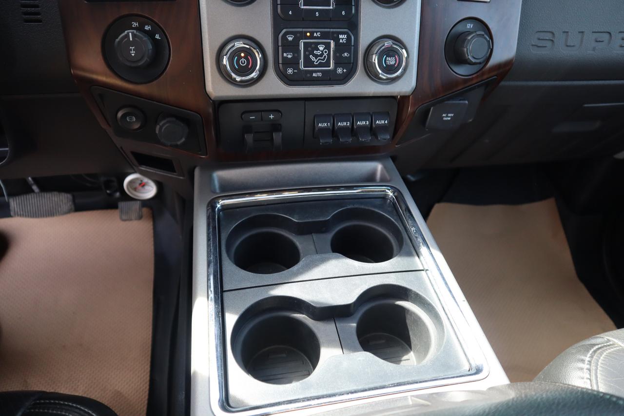 2016 Ford F-350 Super Duty SRW Lariat Photo5