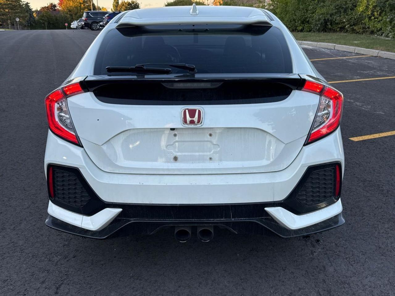 2017 Honda Civic Sport Photo3