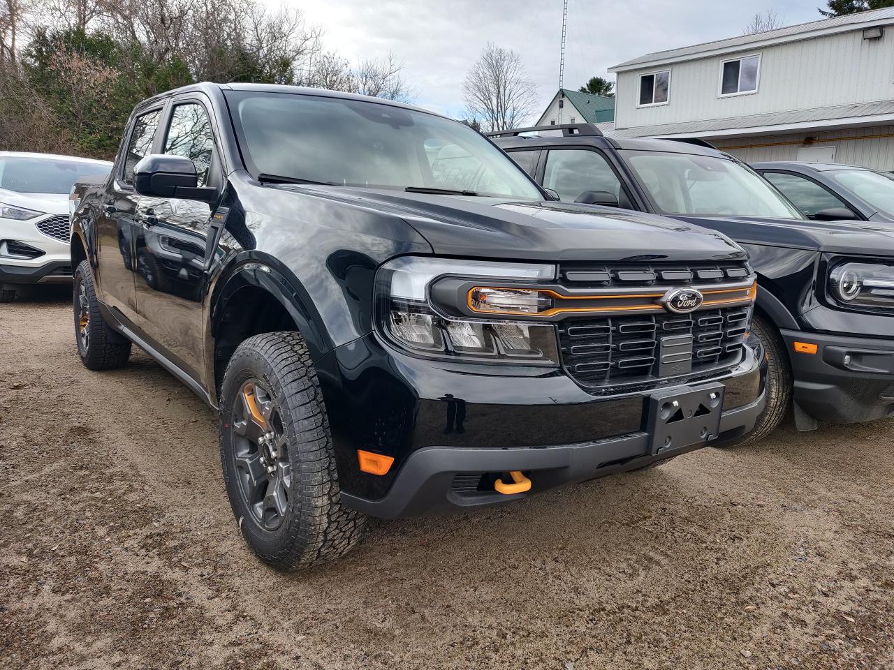 2024 Ford MAVERICK SUPERCREW LARIAT Photo