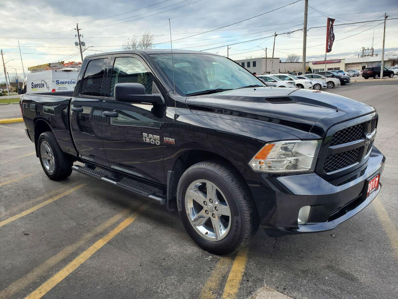 2017 RAM 1500 4WD"Express-TOW PKG-SAT.RADIO-SPRAY IN BEDLINER - Photo #6