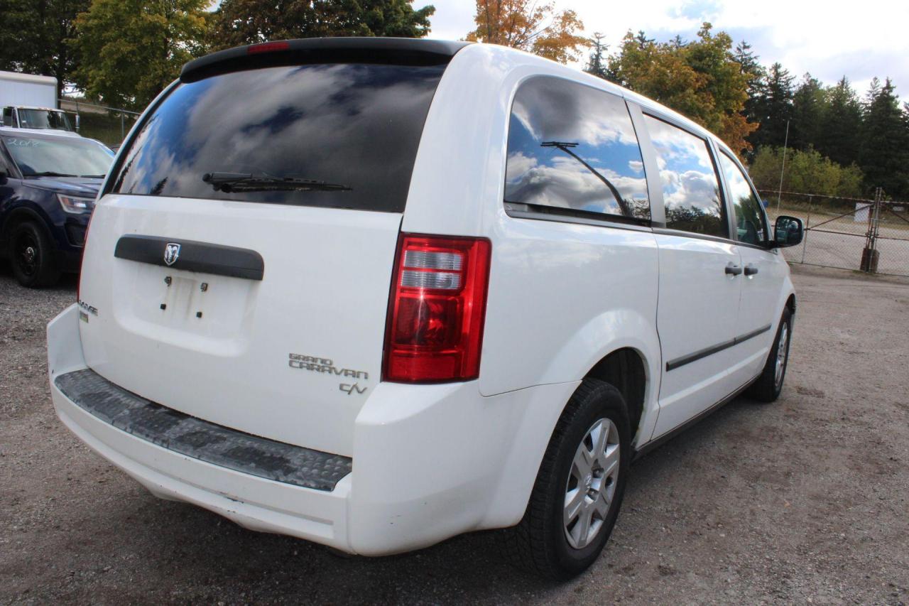 2009 Dodge Grand Caravan  Photo2