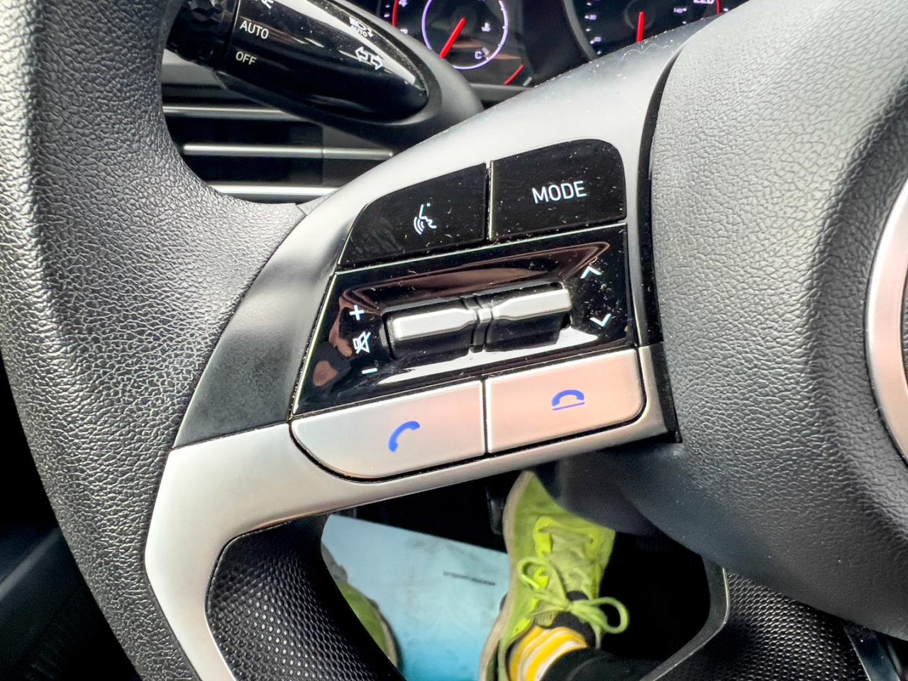 2023 Hyundai Elantra Essential Full factory warranty, $0 down financing - Photo #14