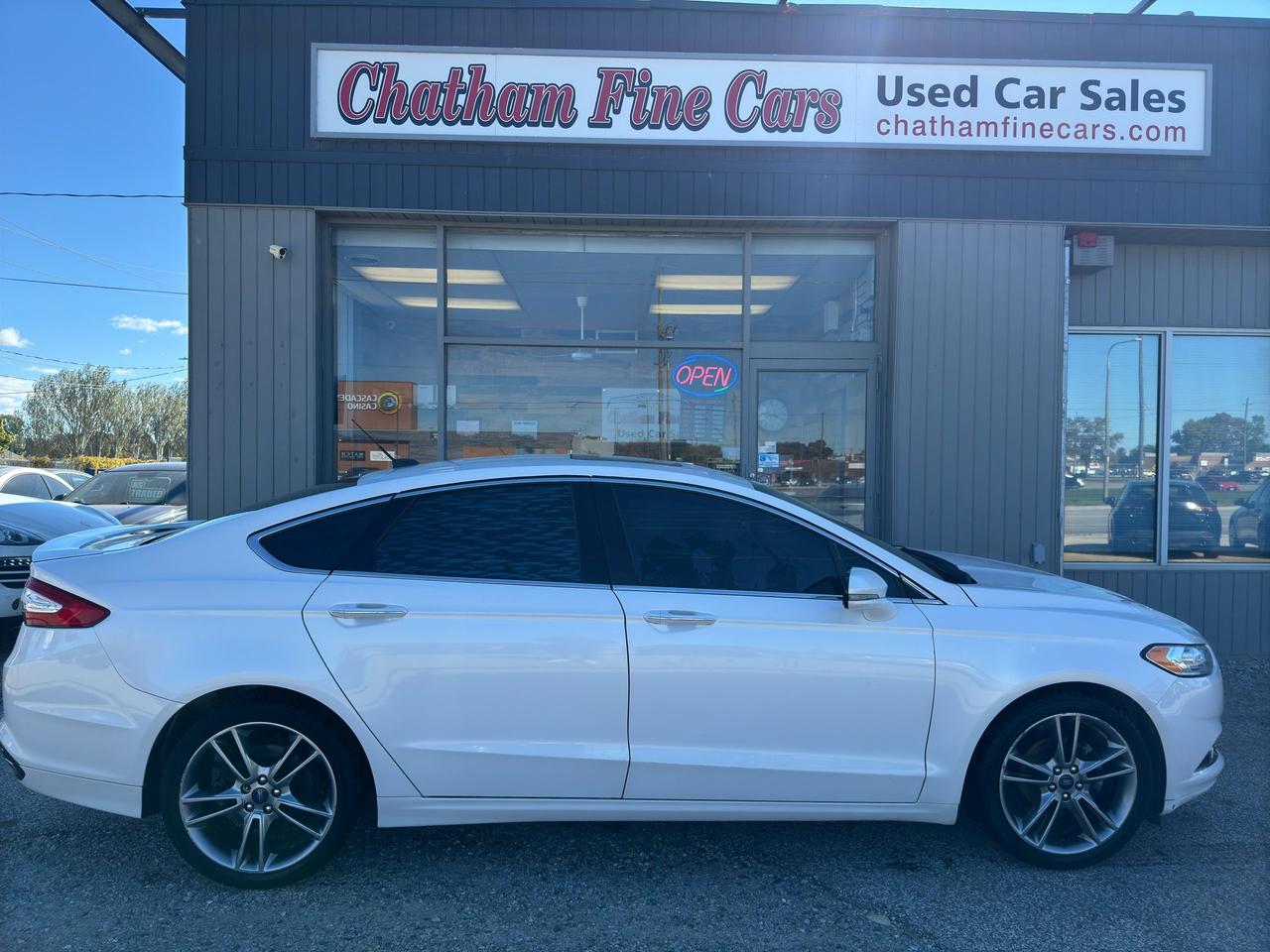 2016 Ford Fusion Titanium Photo