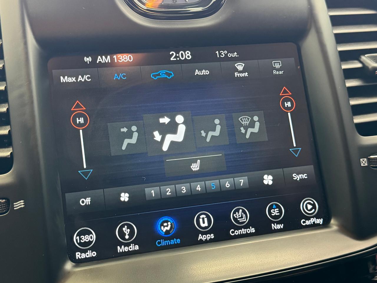2019 Chrysler 300 S+New Brakes+Adaptive Cruise+BSM+CLEAN CARFAX - Photo #37
