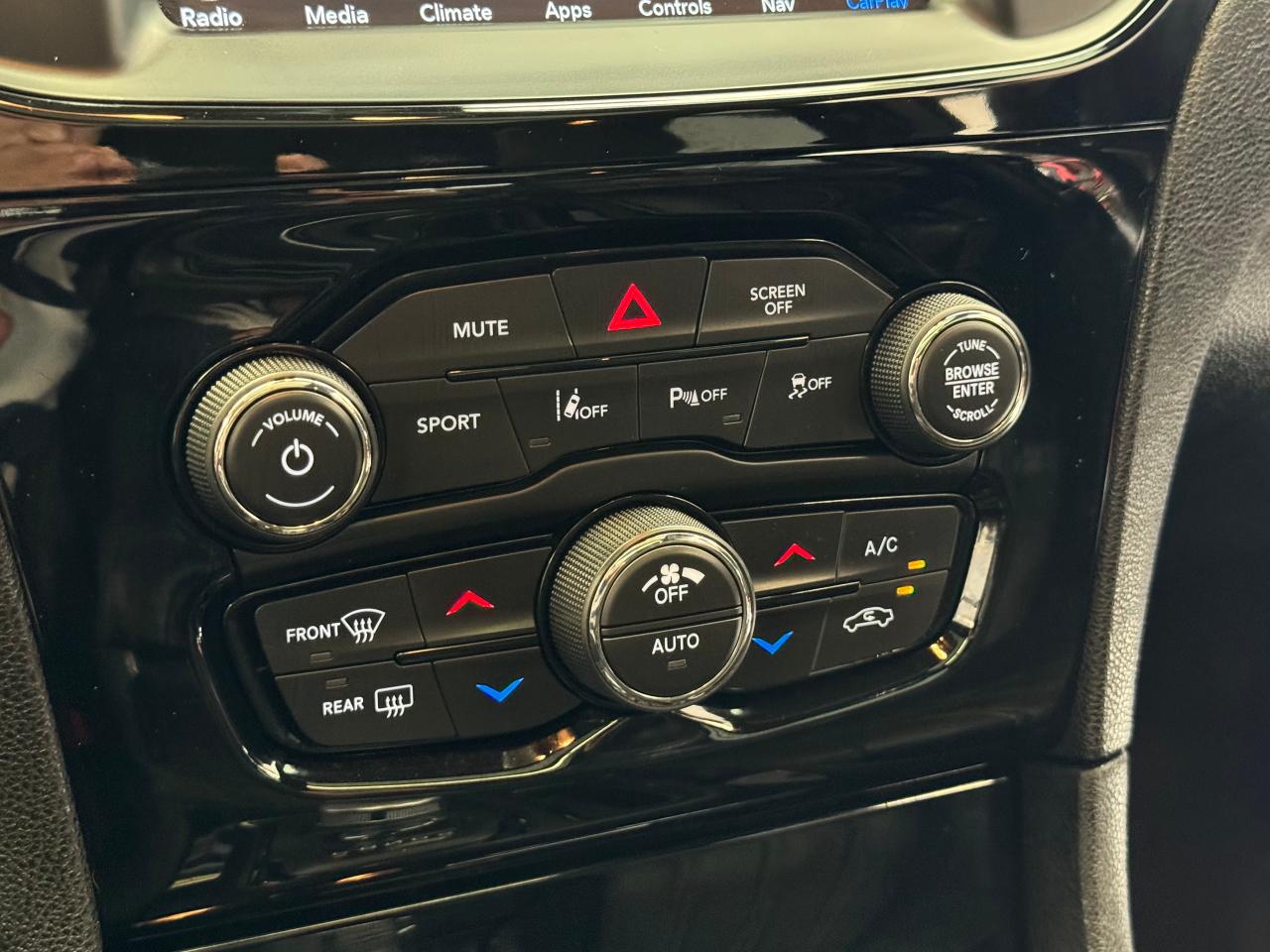 2019 Chrysler 300 S+New Brakes+Adaptive Cruise+BSM+CLEAN CARFAX - Photo #42