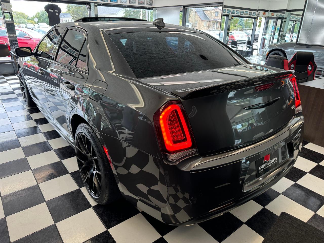 2019 Chrysler 300 S+New Brakes+Adaptive Cruise+BSM+CLEAN CARFAX - Photo #9