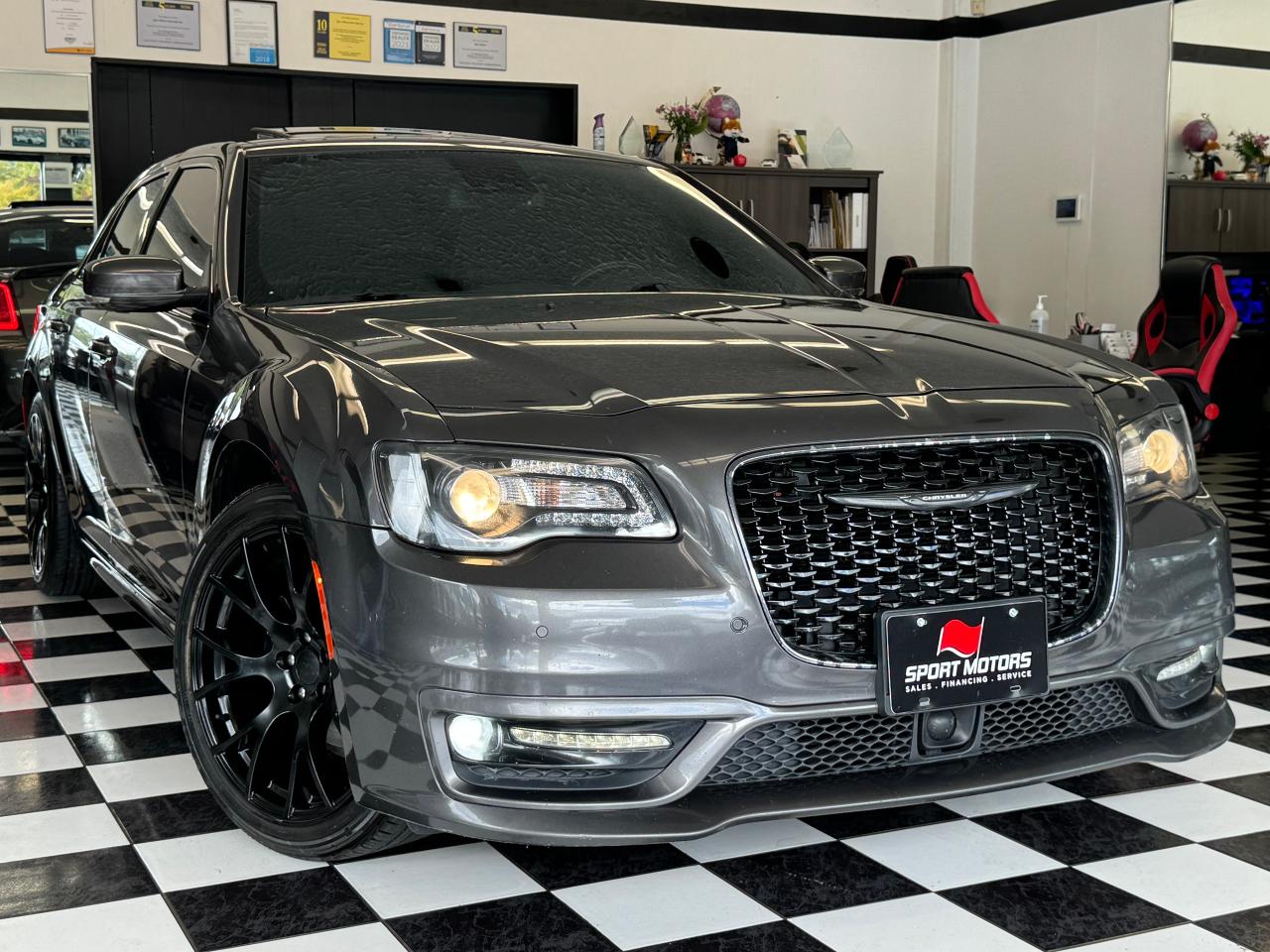 2019 Chrysler 300 S+New Brakes+Adaptive Cruise+BSM+CLEAN CARFAX - Photo #19
