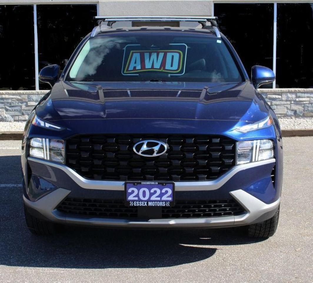 2022 Hyundai Santa Fe Essential*AWD*Heated Seats*CarPlay*Rear Cam*2.5L - Photo #2