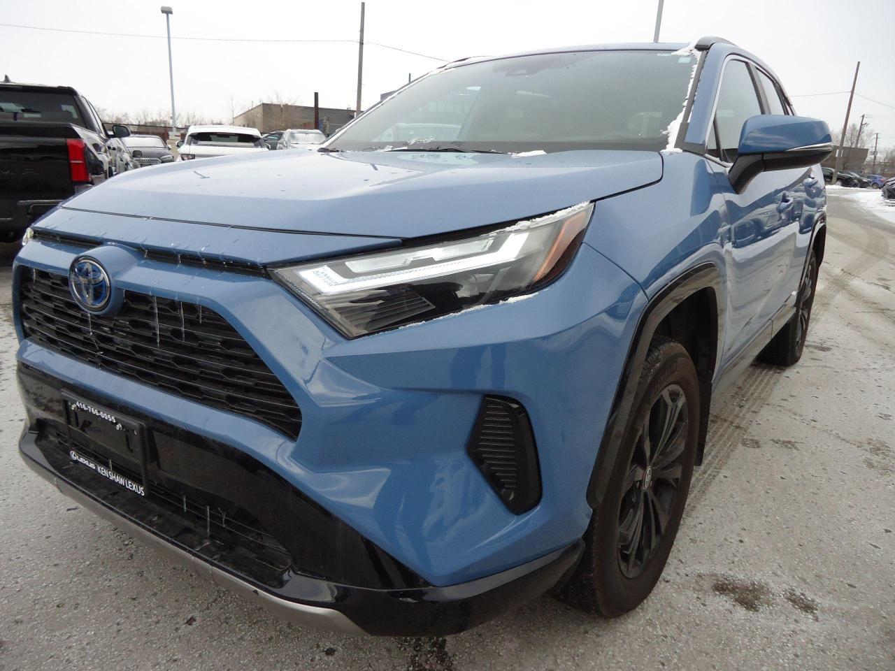 Used 2022 Toyota RAV4 Hybrid SE AWD for sale in Toronto, ON