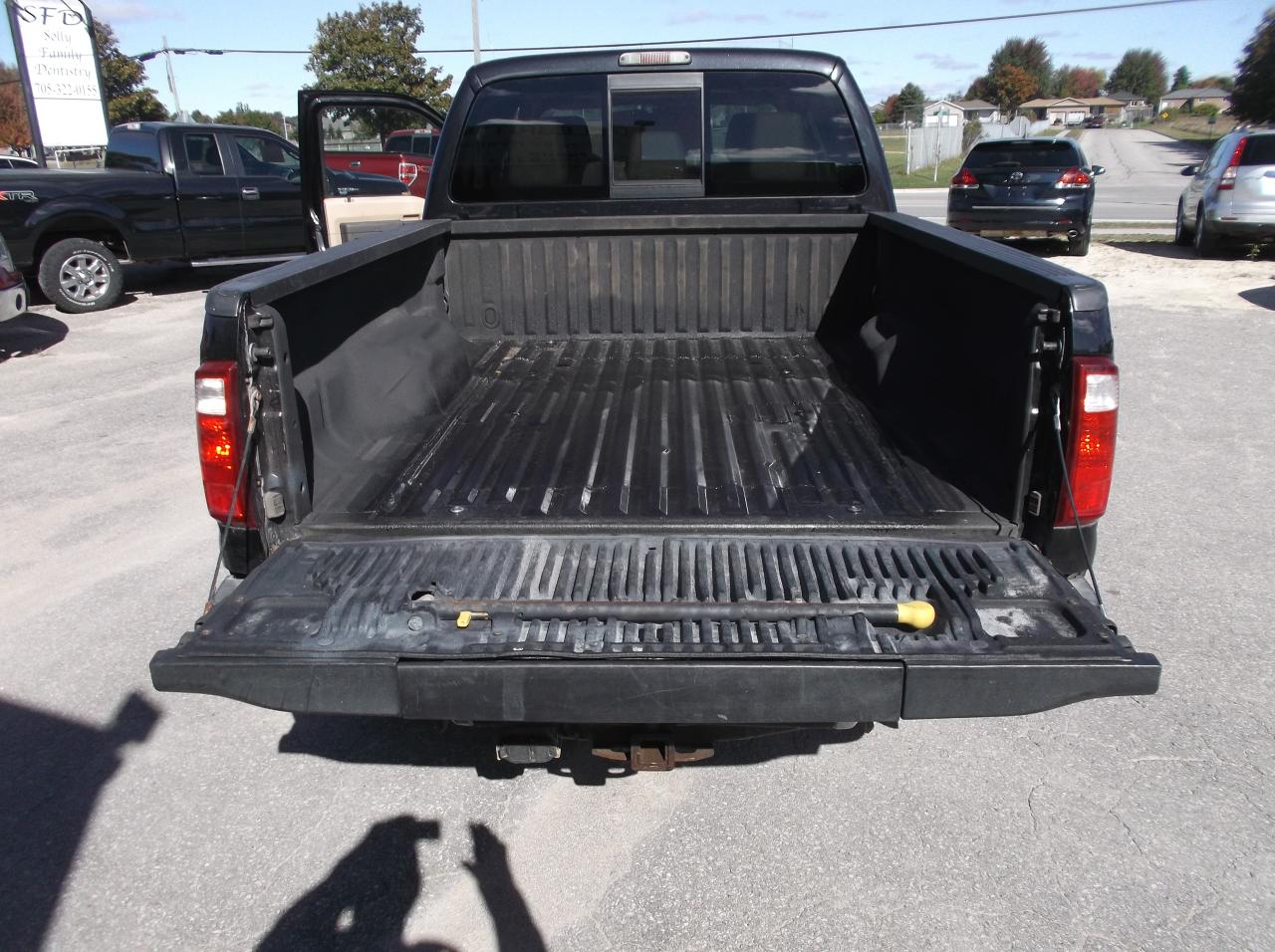 2011 Ford F-250 4X4 SUPPER DUTY 4 D00R LARIAT - Photo #8