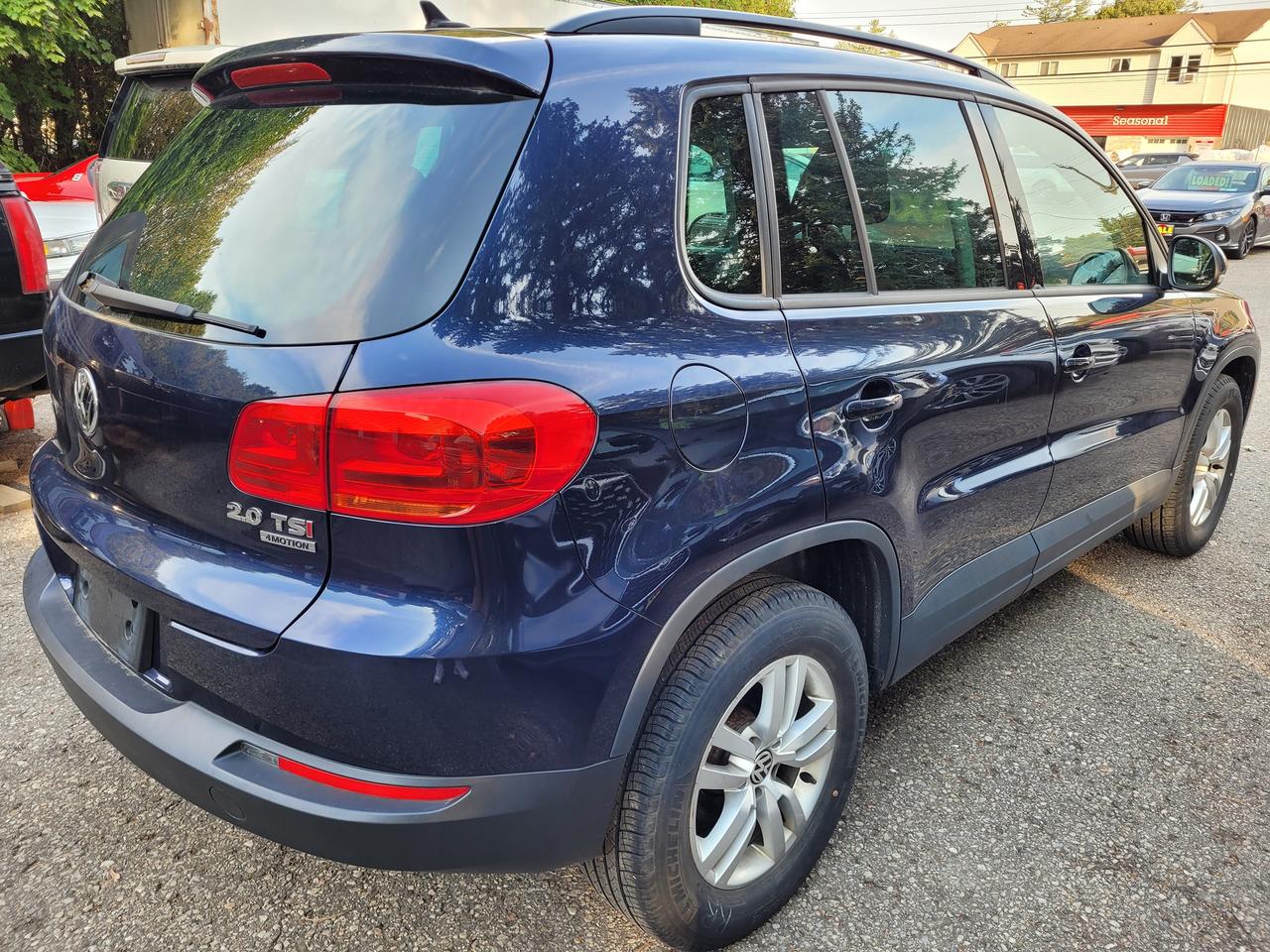 2015 Volkswagen Tiguan 4MOTION 4dr Auto Comfortline Good CarFax Trades OK Photo4