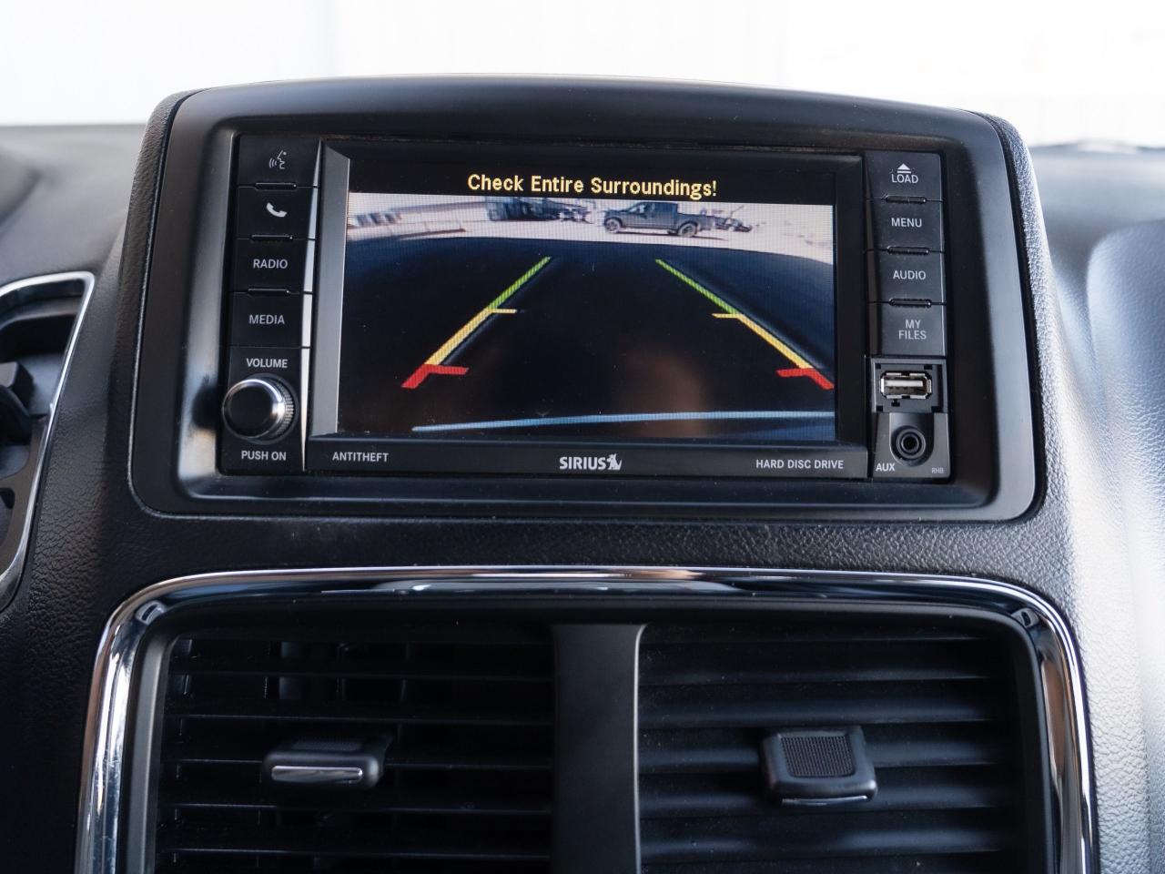 2016 Dodge Grand Caravan Crew Plus - Photo #19