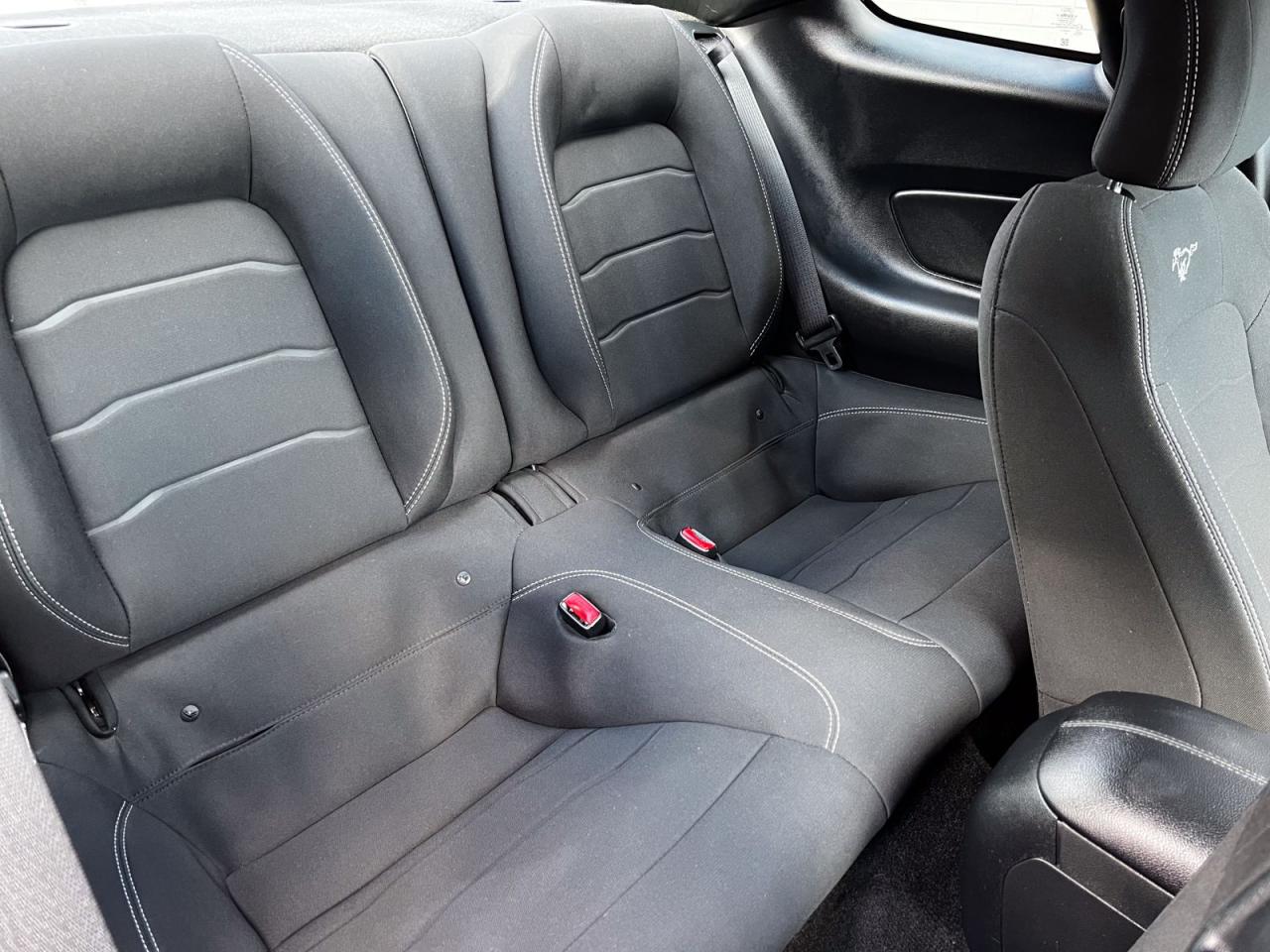 2016 Ford Mustang ECOBOOST COUPE - Photo #20