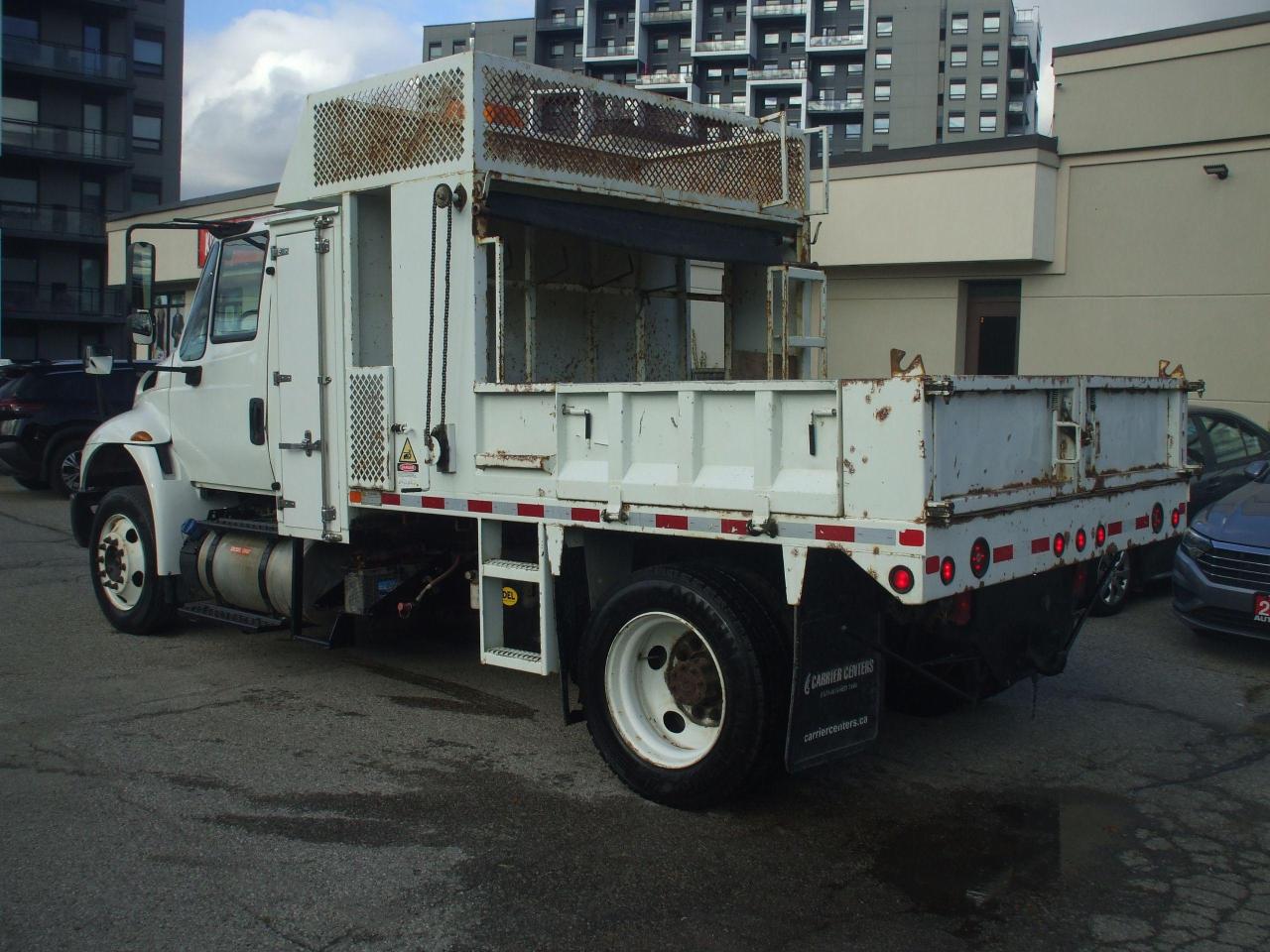 2018 International 4300 6.7 L Cummins,Dump Body,Allison Automatic,124000KM - Photo #3