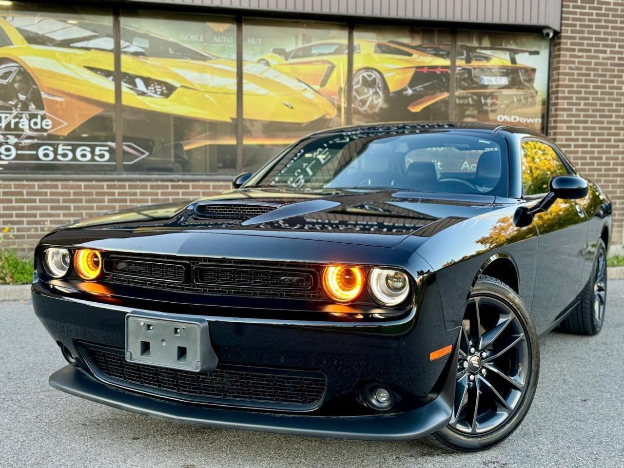 2023 Dodge Challenger GT AWD Photo2