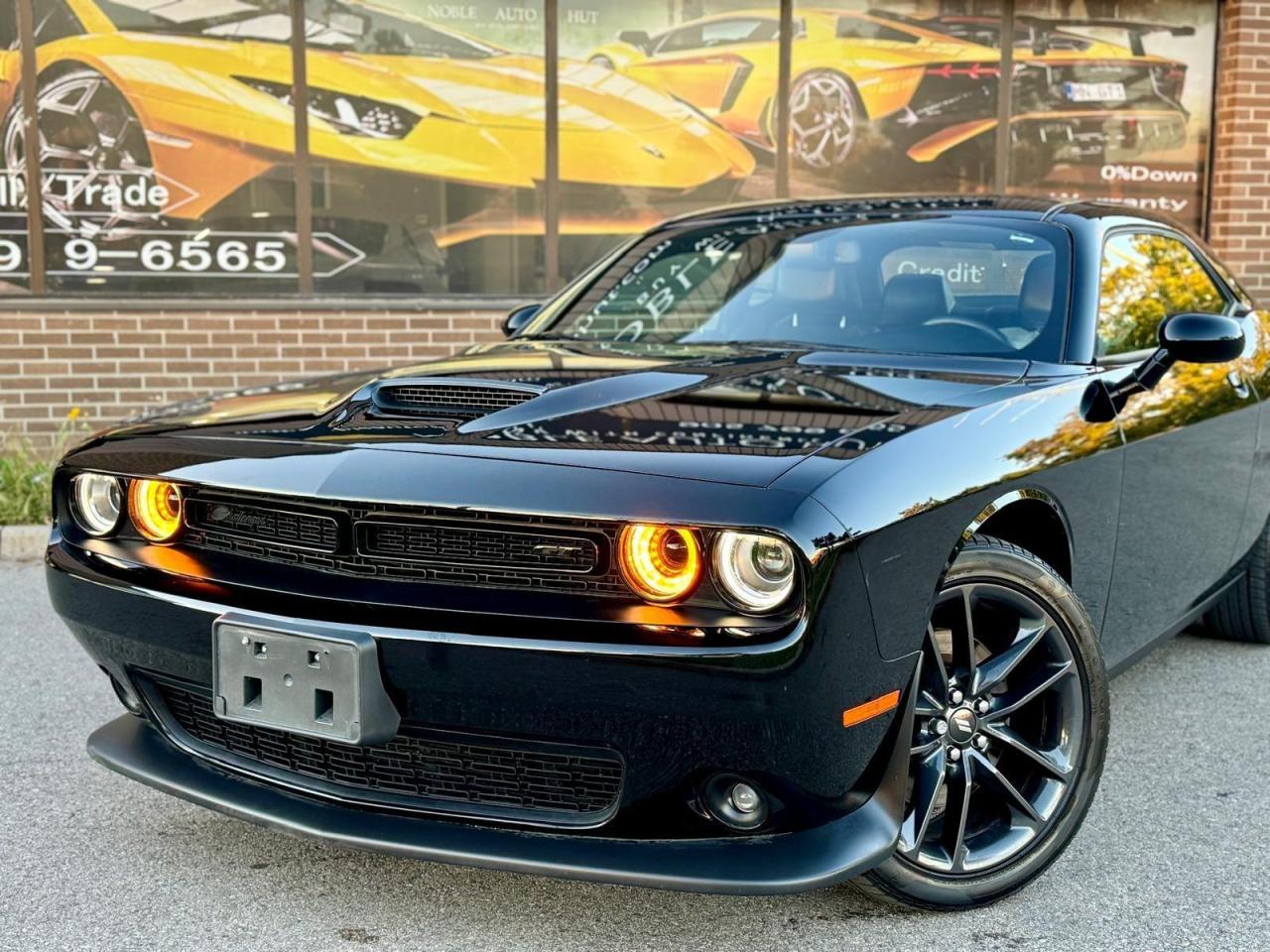 2023 Dodge Challenger GT AWD Photo3