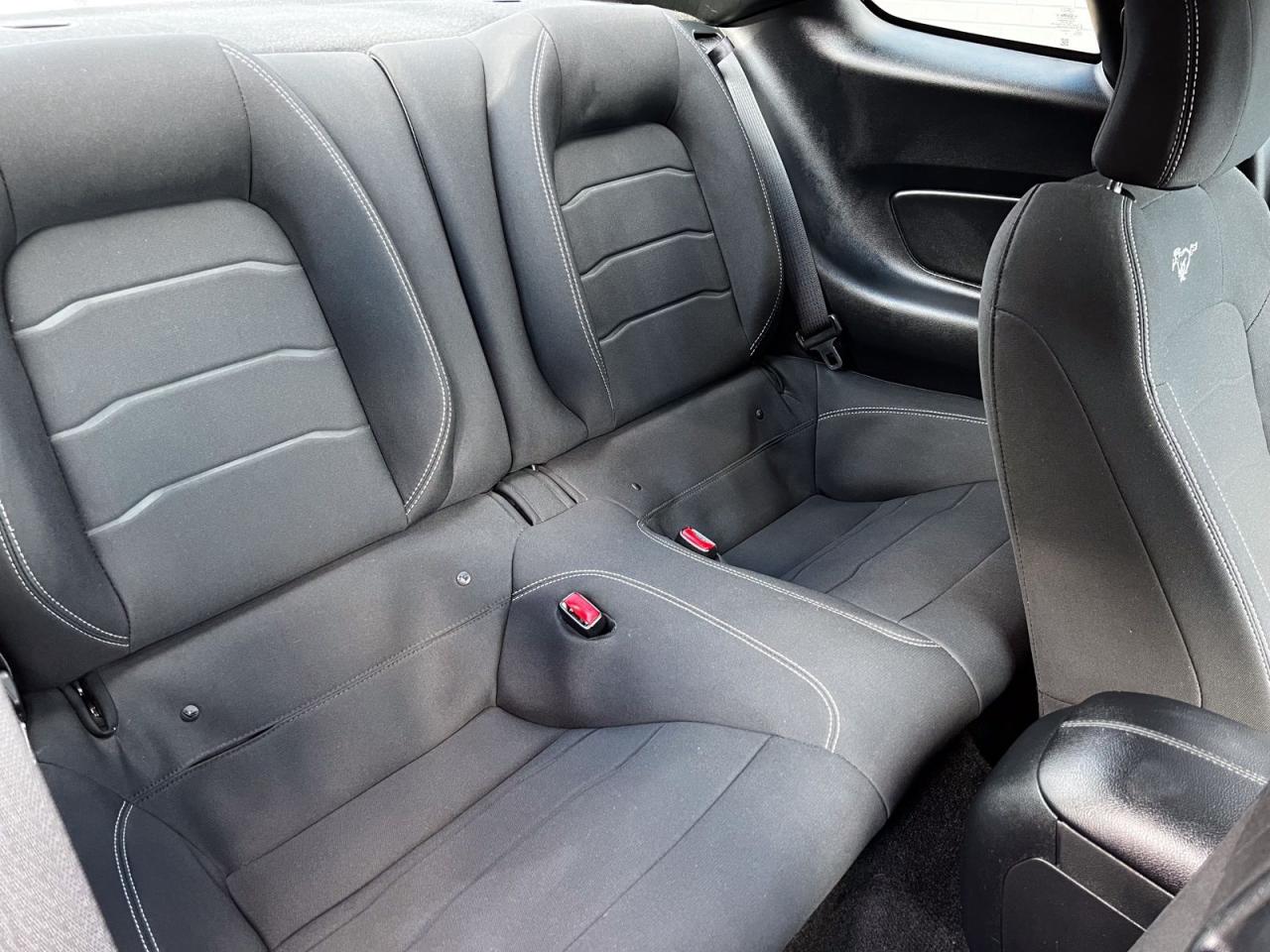 2016 Ford Mustang ECOBOOST COUPE - Photo #20