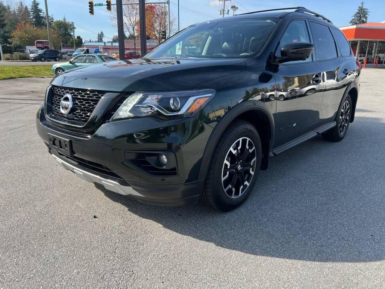 2020 Nissan Pathfinder 4x4 SL Premium