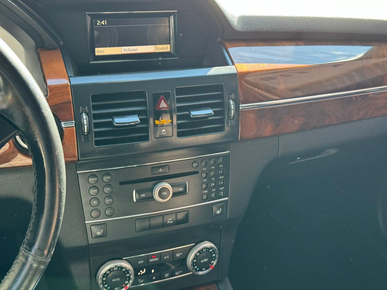 2012 Mercedes-Benz GLK-Class GLK350 4MATIC | CLEAN CARFAX | PANO | LEATHER Photo13