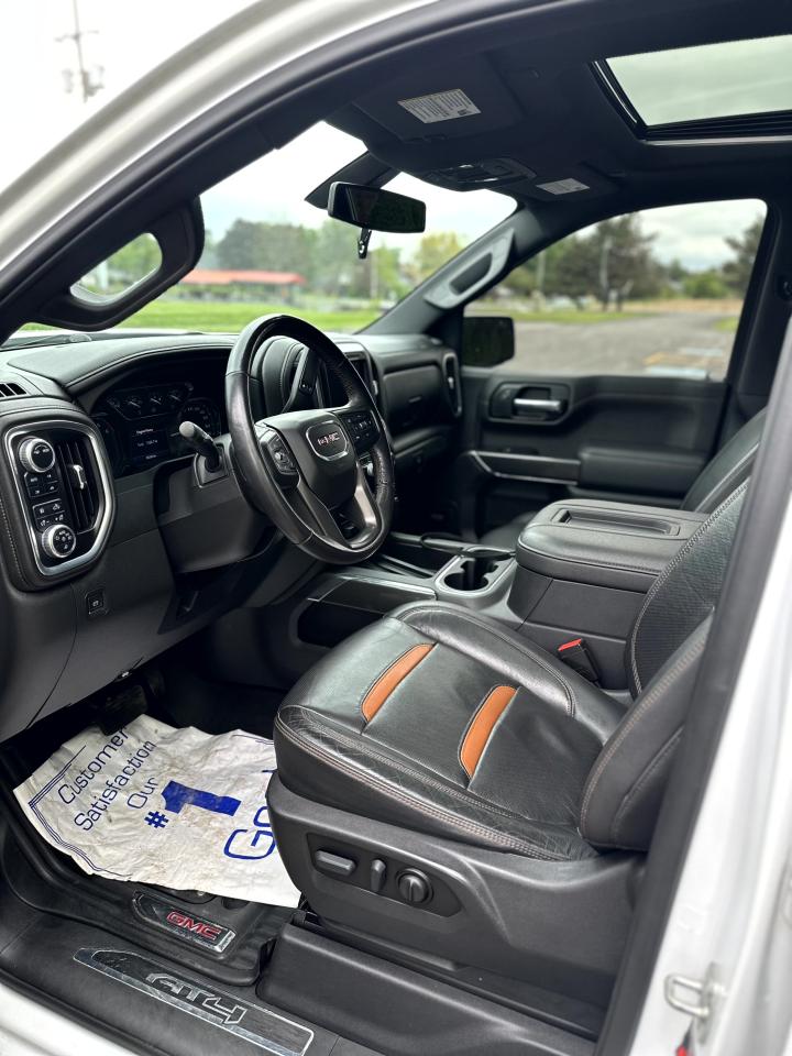 2022 GMC Sierra 1500 AT4 - Photo #13
