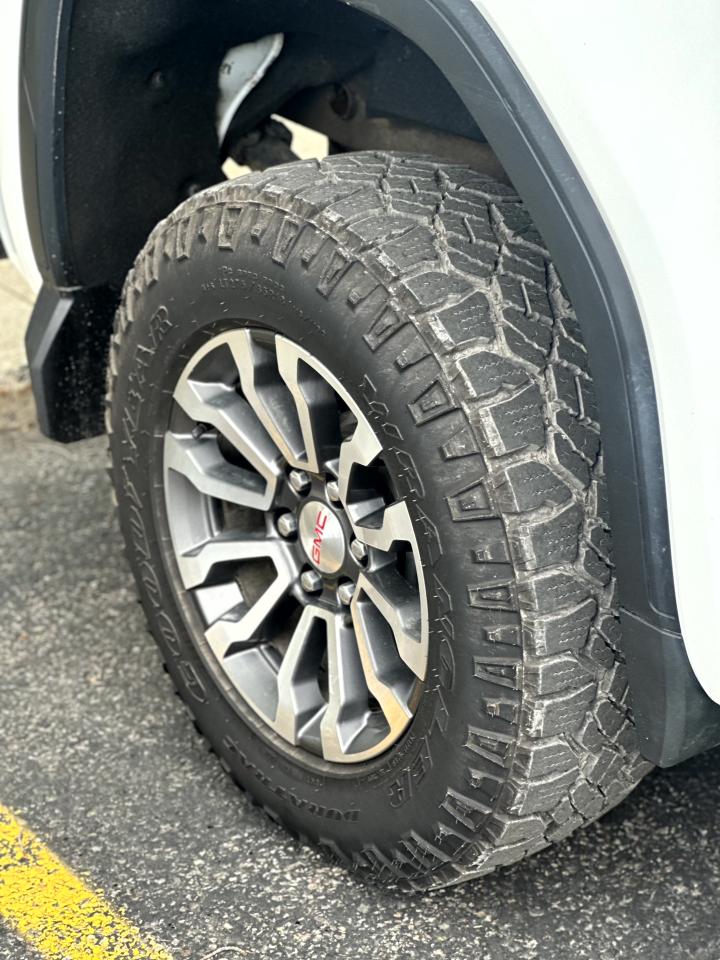 2022 GMC Sierra 1500 AT4 - Photo #6