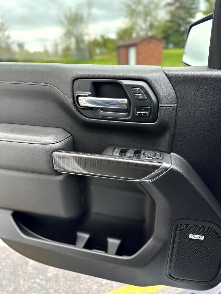 2022 GMC Sierra 1500 AT4 - Photo #15