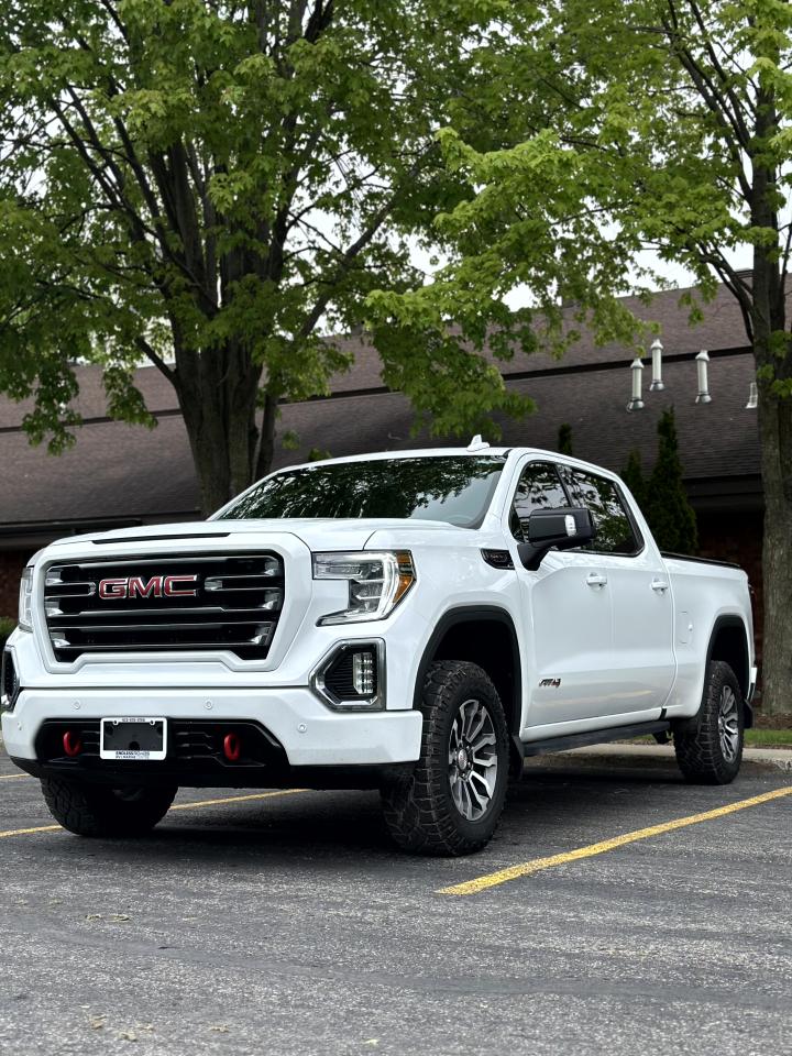 2022 GMC Sierra 1500 AT4