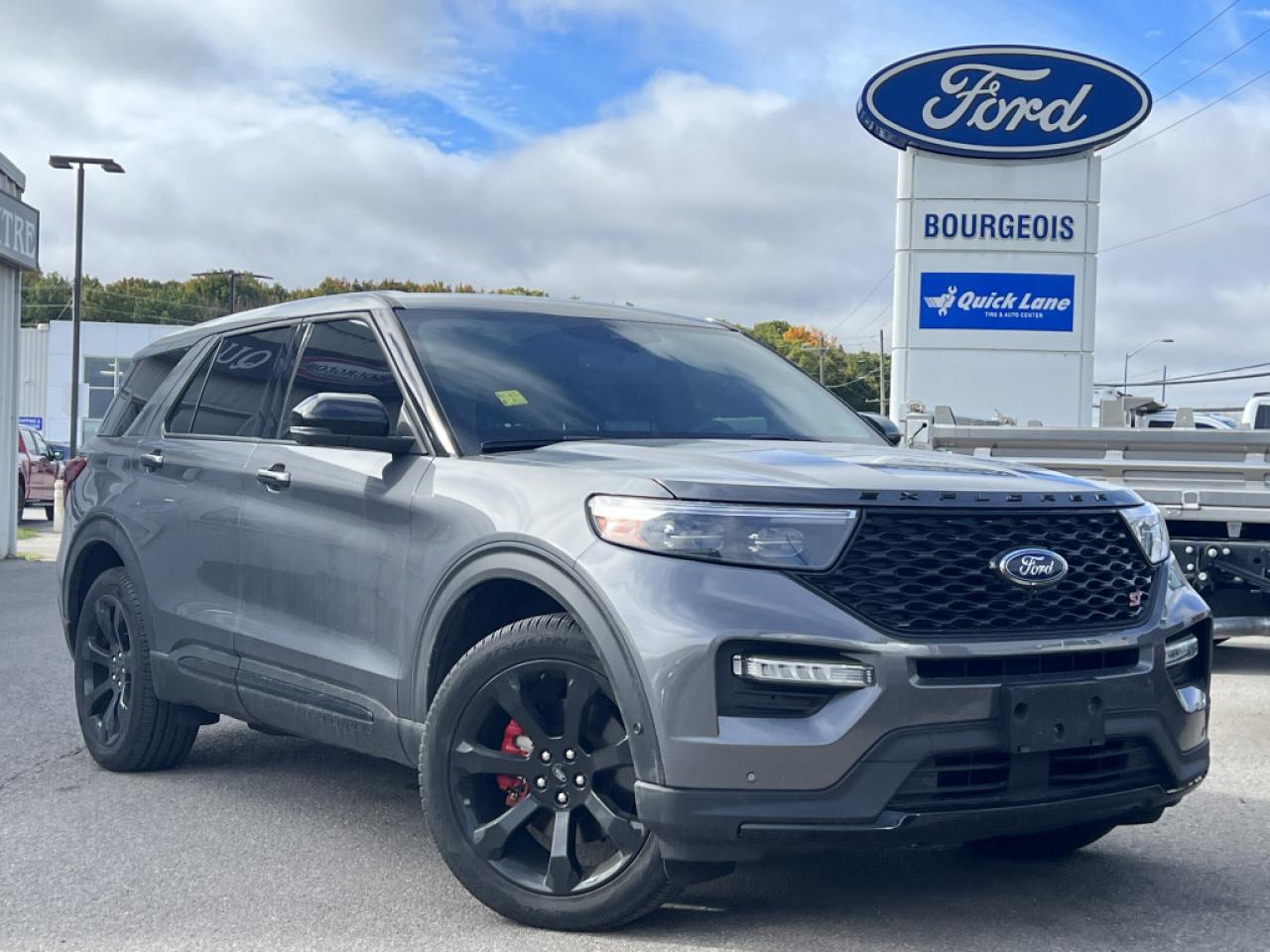 Used 2021 Ford Explorer ST for sale in Midland, ON