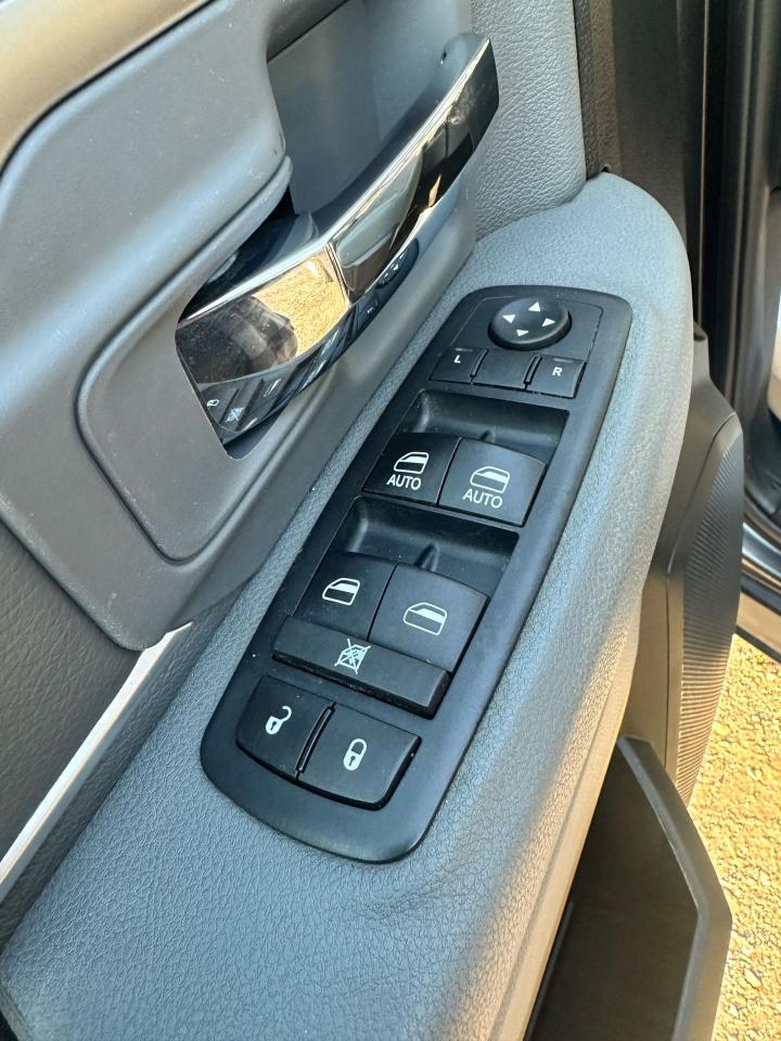 2017 RAM 1500 OUTDOORSMAN - Photo #16