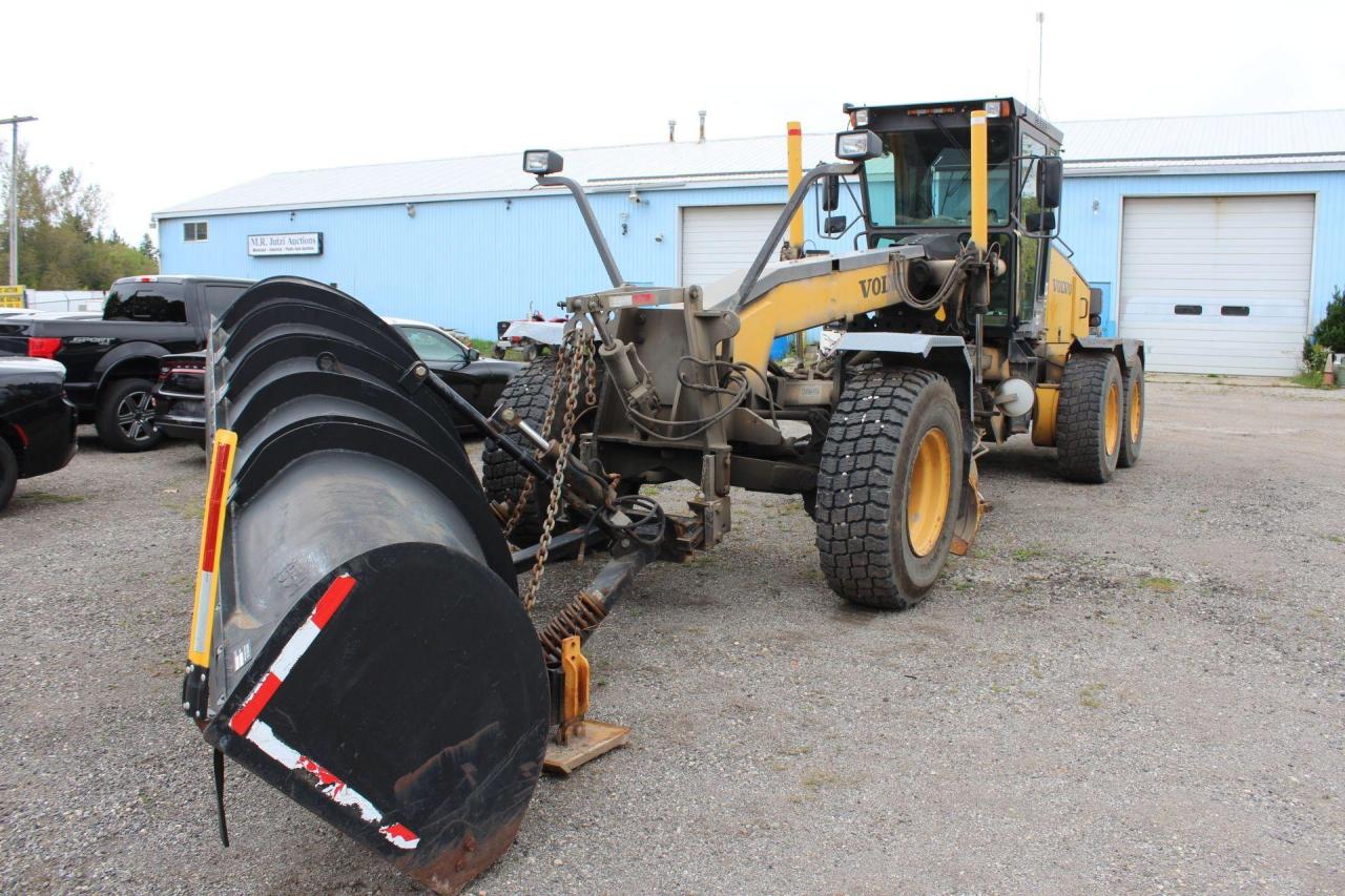 Used 2004 Volvo Volvo G740B for sale in Breslau, ON